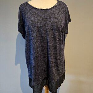 Gently Used Dex Women’s Plus Size Chain Neck Top | Size 1X | Blue & Black